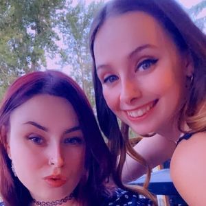 ⭐️Welcome To My Closet⭐️